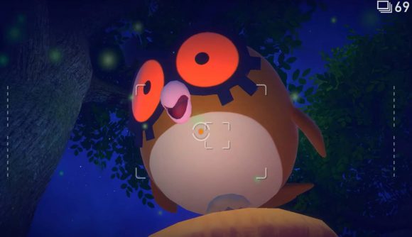 the owl Pokemon Hoothoot is visible, sitting on a branch at night time