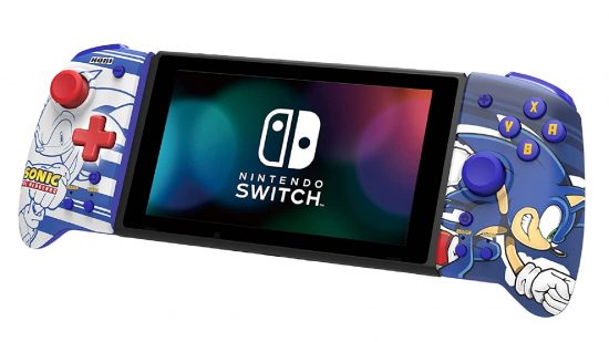 Hori Split Pad: una foto del producto muestra un controlador Switch conocido como Hori Split Pad con un diseño de Sonic the Hedgehog
