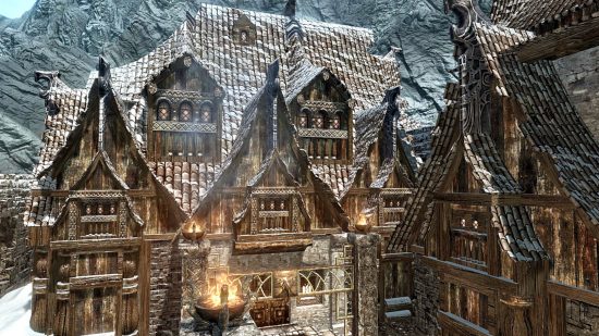 Skyrim houses - the exterior of Hjerim in the snow
