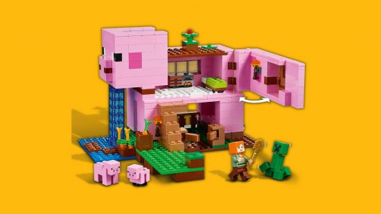 Minecraft toys Pig House with functioning kitchen and waterfall
