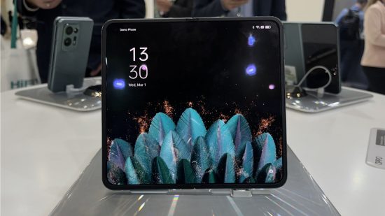 Picture of the Oppo foldable phone for MWC foldable phones roundup