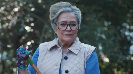 Screenshot of Kathy Bates in Merge Mansion adverts