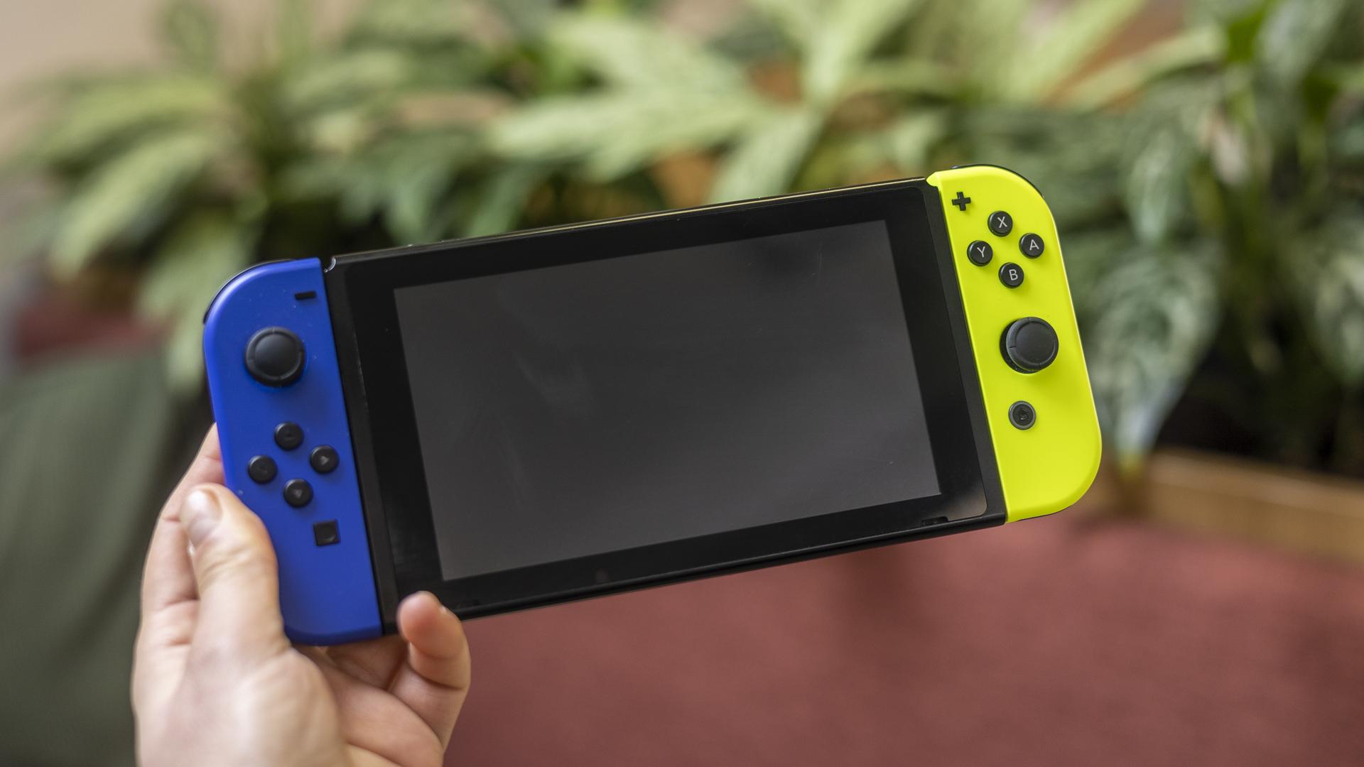 Nintendo Switch Review: After 6 Years, the Switch Is Still Worth Buying