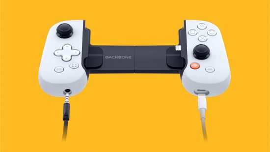 Backbone PlayStation Edition review - two wires being plugged into the device