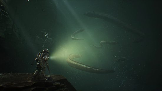 Lovecraft games - a diver looking at giant eels in The Sinking City