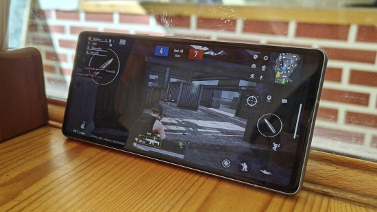 Picture of a battle royale game running on the Google Pixel 7a for a review of the phone
