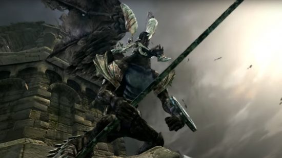 Dark souls bosses: one of the Bell Gargoyles roaring to the sky while holding a halberd