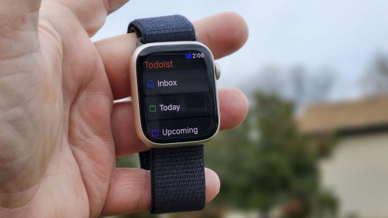 Custom image for Apple Watch Series 9 review with the device showing the inbox