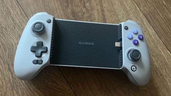 Picture of the Gamesir G8 Galileo with no phone in for a review of the device
