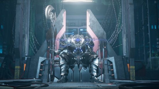 RF Online Next release date: A mech in the middle of a metal room