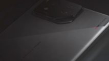 Screenshot of the Asus Rog Phone 8 X image with exposure up to reveal more of the phone