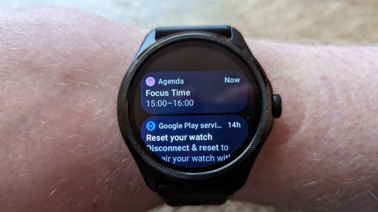 Custom image of the notifications center on the watch for Mobvoi Ticwatch Pro 5 review