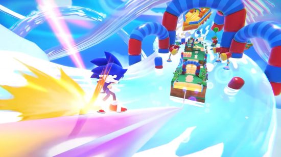 Screenshot of Sonic riding a rail towards a game stage in Sonic Dream Team for best Apple Arcade games guide