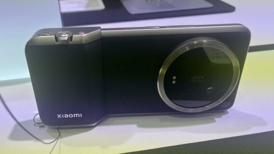 Picture of the Photography Kit for the Xiaomi 14 Ultra MWC 2024 hands-on coverage