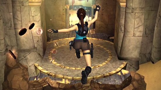 Lara Croft jumping across a gap in a temple to an artifact in the Tomb Raider game Lara Croft Relic Run