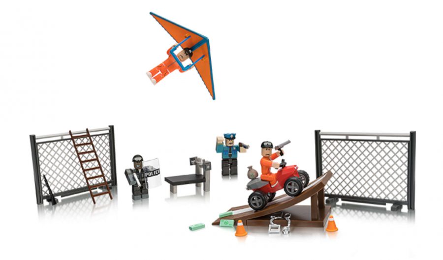 Roblox toys showing police and fugitives