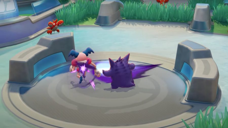 Pokémon Unite's Gengar fighting Mr. Mime